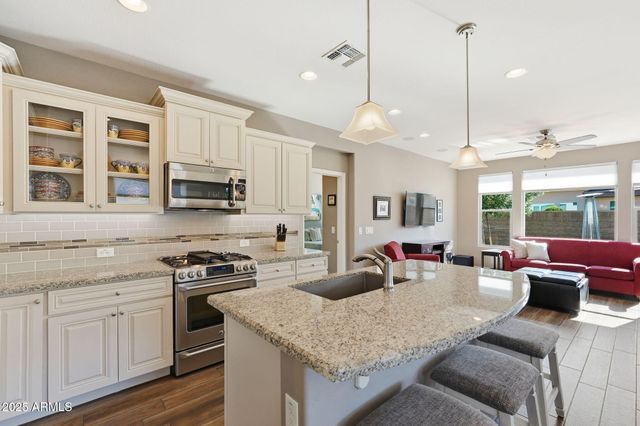 891 E CEREUS Pass, Queen Creek, AZ 85140