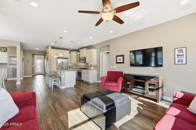 891 E CEREUS Pass, Queen Creek, AZ 85140