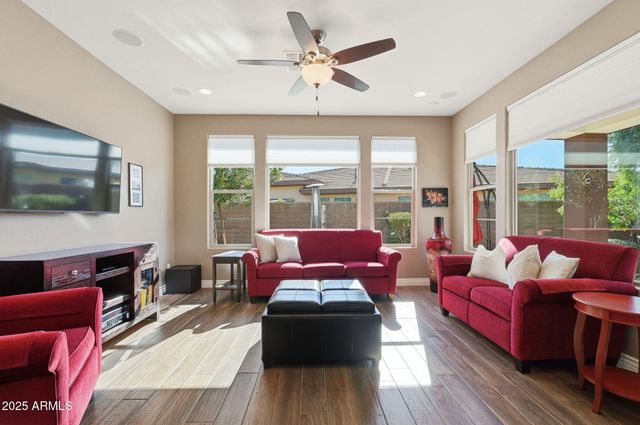 891 E CEREUS Pass, Queen Creek, AZ 85140