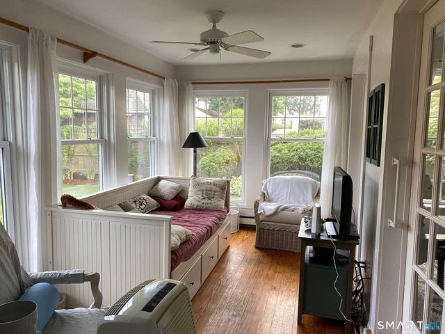 33 Grove Avenue, Madison, CT 06443