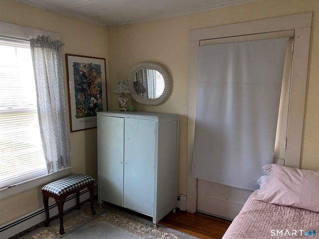 33 Grove Avenue, Madison, CT 06443