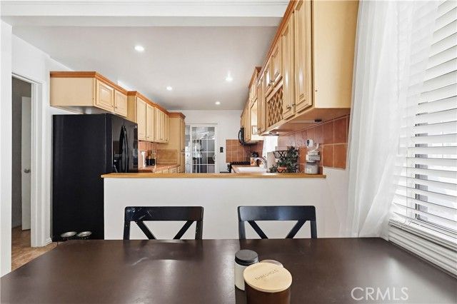 5913 Castana, Lakewood, CA 90712