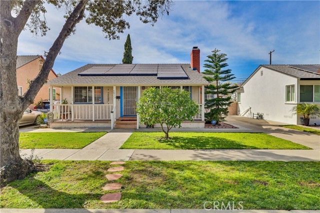 5913 Castana, Lakewood, CA 90712