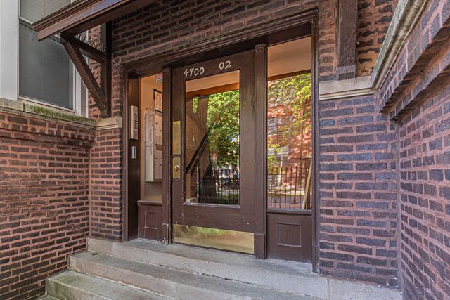 4700 N Campbell Avenue 2, Chicago, IL 60625