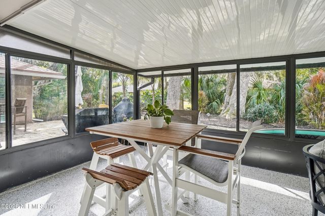 102 GRANADA Lane, Ponte Vedra Beach, FL 32082