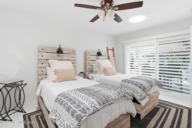 102 GRANADA Lane, Ponte Vedra Beach, FL 32082