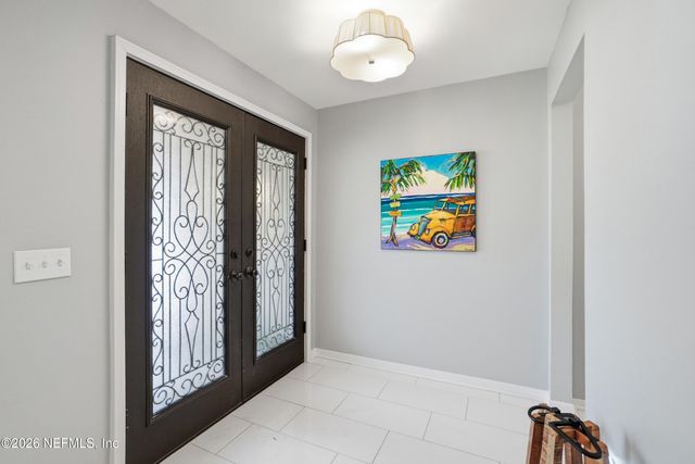 102 GRANADA Lane, Ponte Vedra Beach, FL 32082