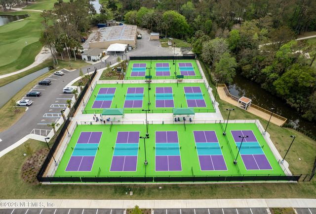 102 GRANADA Lane, Ponte Vedra Beach, FL 32082