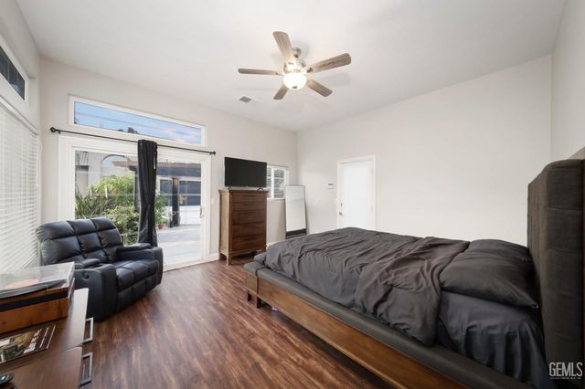15520 Arabella Avenue, Bakersfield, CA 93314