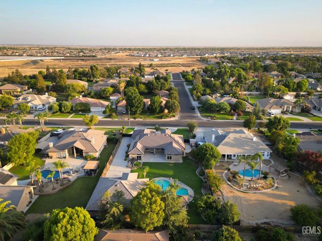 15520 Arabella Avenue, Bakersfield, CA 93314