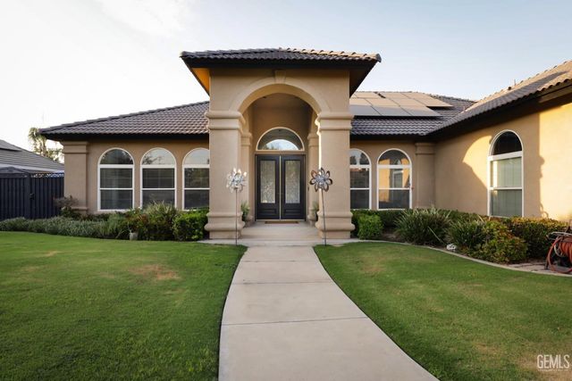 15520 Arabella Avenue, Bakersfield, CA 93314