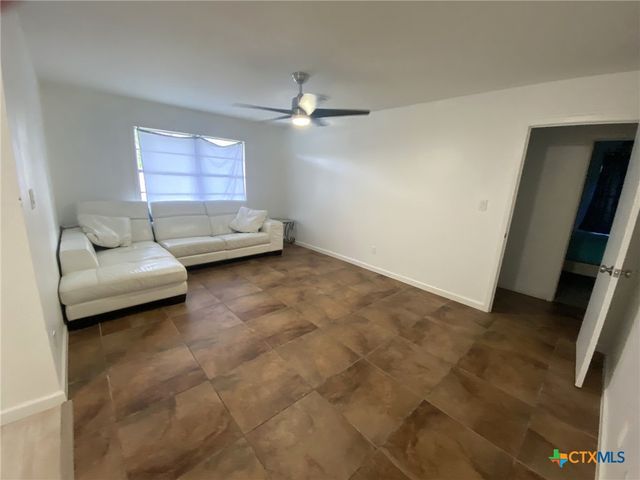 2701 Scott Boulevard, Temple, TX 76504