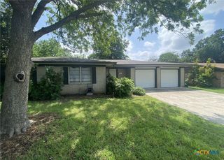 2701 Scott Boulevard, Temple, TX 76504