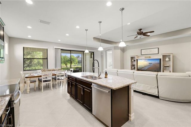 26141 Saint Michael LN, Bonita Springs, FL 34135