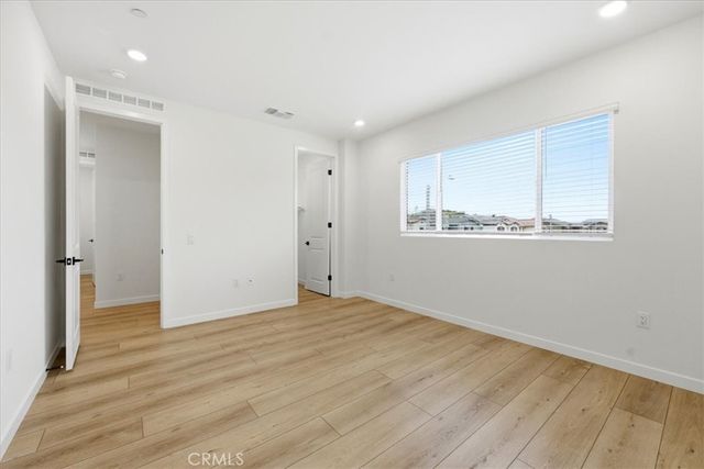 23720 Wilcox Drive, Newhall, CA 91321