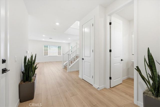 23720 Wilcox Drive, Newhall, CA 91321