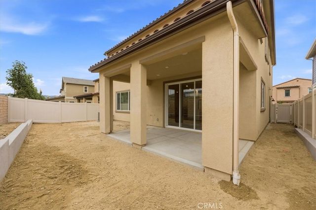 23720 Wilcox Drive, Newhall, CA 91321