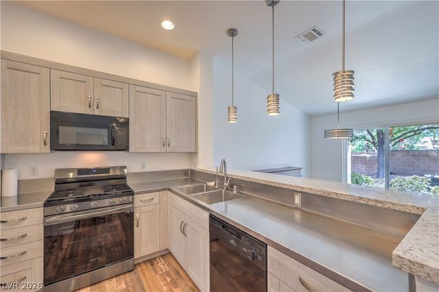 2093 Joy View Lane, Henderson, NV 89012