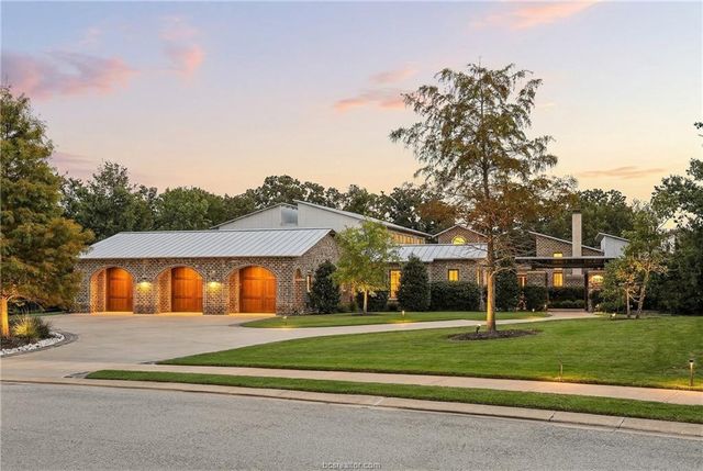 2917 Blue Belle Drive, Bryan, TX 77807