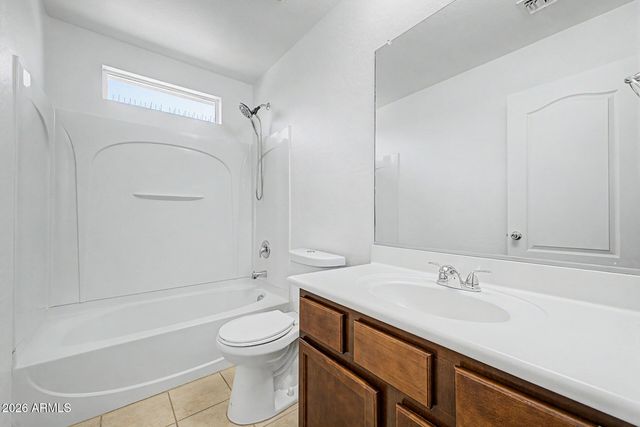 5821 S 35TH Place, Phoenix, AZ 85040