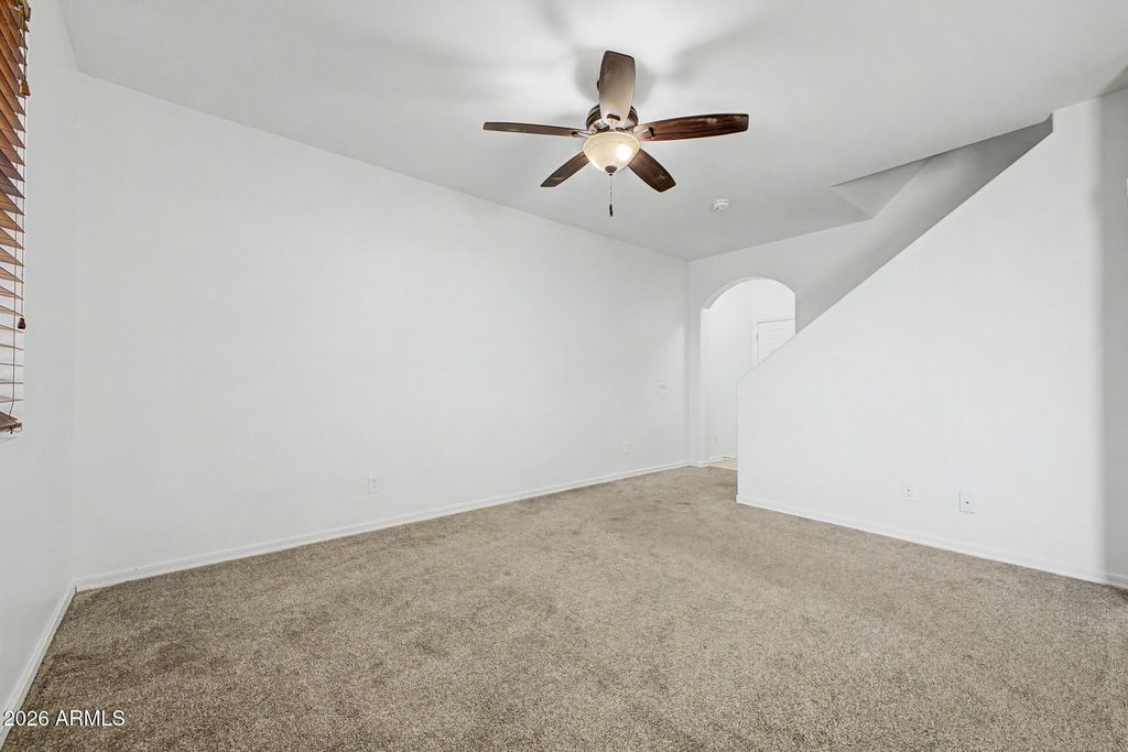 5821 S 35TH Place, Phoenix, AZ 85040 — photo 5