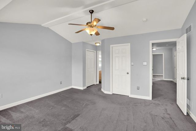 1 ONTARIO DR, Reading, PA 19608