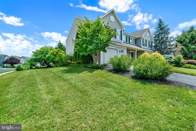 1 ONTARIO DR, Reading, PA 19608