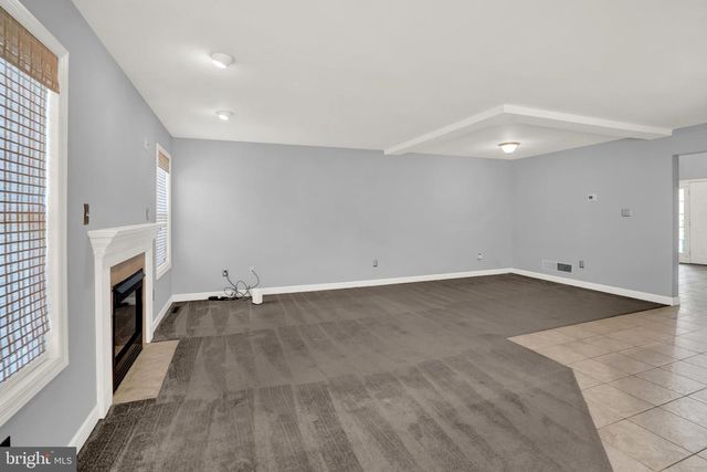 1 ONTARIO DR, Reading, PA 19608