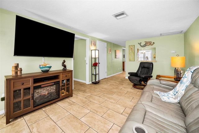 1000 CRANE COURT, Dunedin, FL 34698