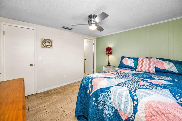 1000 CRANE COURT, Dunedin, FL 34698