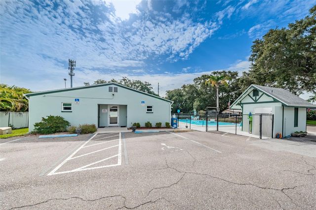 1000 CRANE COURT, Dunedin, FL 34698