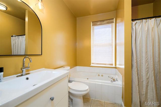 4045 Cleveland Avenue, St Louis, MO 63110