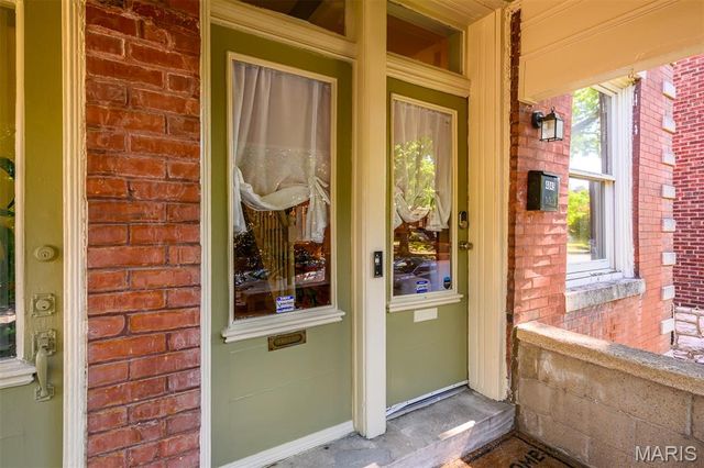 4045 Cleveland Avenue, St Louis, MO 63110