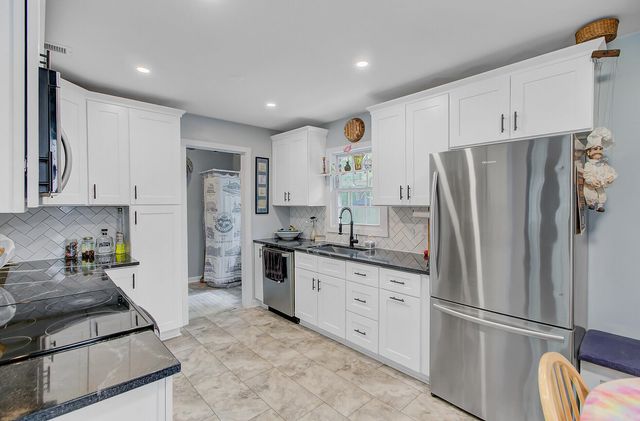 1531 Seacroft Road, Charleston, SC 29412