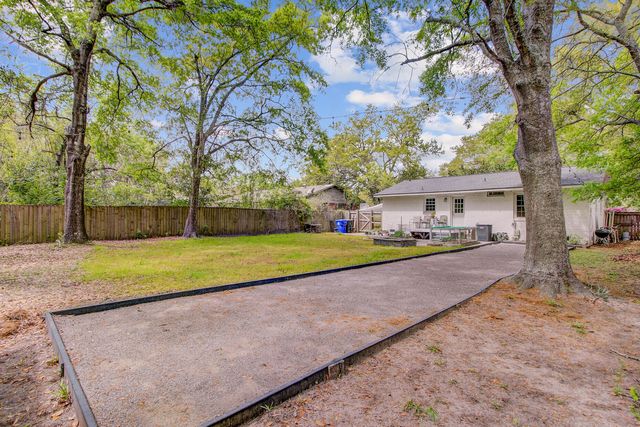 1531 Seacroft Road, Charleston, SC 29412
