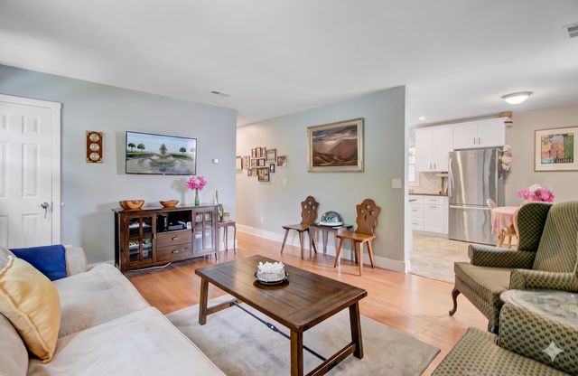 1531 Seacroft Road, Charleston, SC 29412