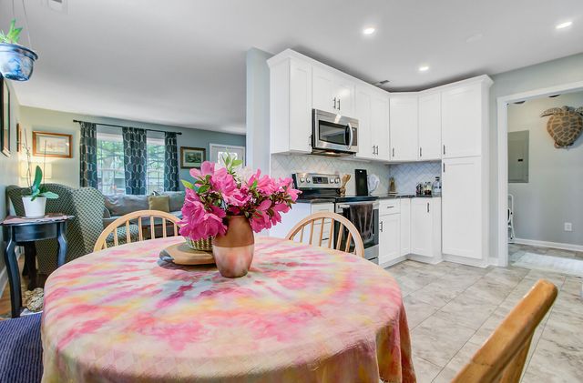 1531 Seacroft Road, Charleston, SC 29412