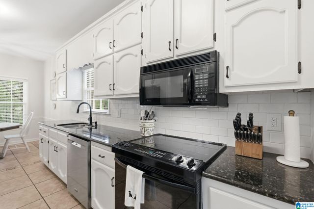 3583 GREAT OAK LANE, Birmingham, AL 35223