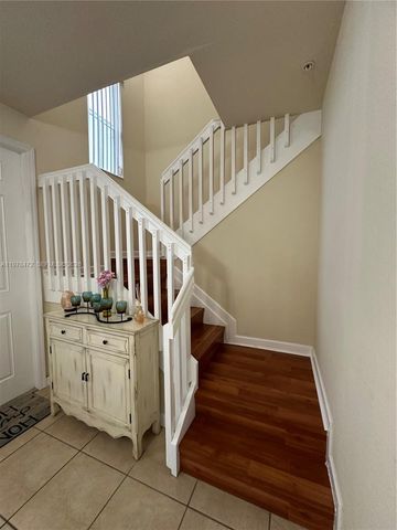 133 SE 28th Ter 8, Homestead, FL 33033