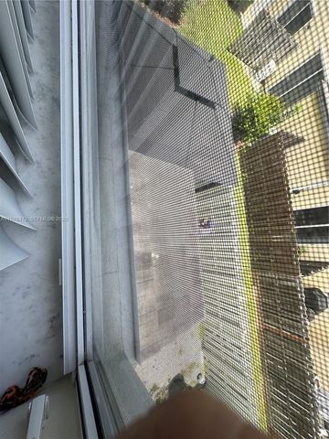 133 SE 28th Ter 8, Homestead, FL 33033