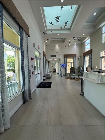 133 SE 28th Ter 8, Homestead, FL 33033