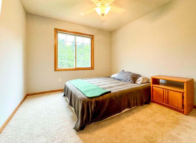 14790 40th Avenue N, Plymouth, MN 55446