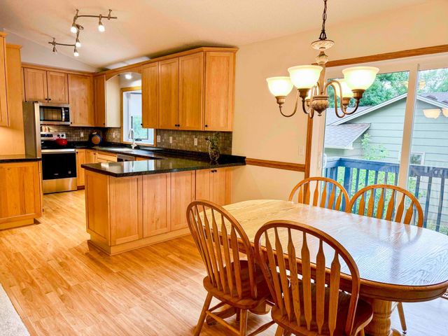 14790 40th Avenue N, Plymouth, MN 55446