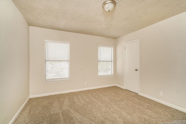 13331 Deer Falls, San Antonio, TX 78249