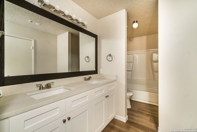 13331 Deer Falls, San Antonio, TX 78249