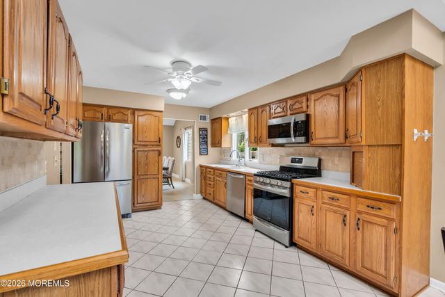 615 Dave Marion Road, Toms River, NJ 08753