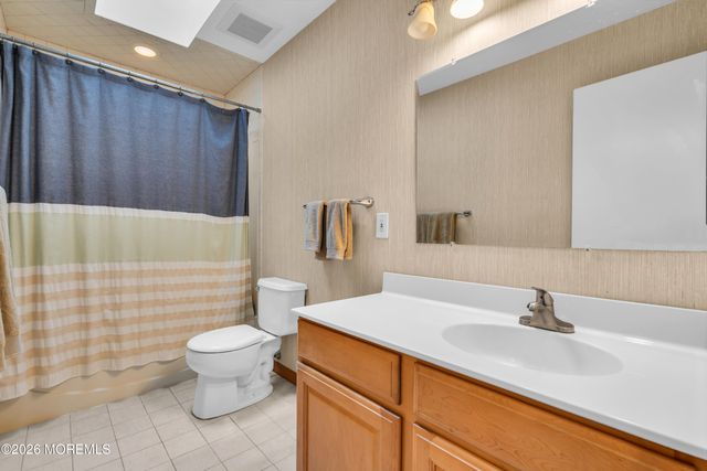 615 Dave Marion Road, Toms River, NJ 08753