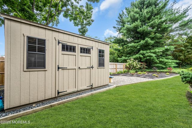 615 Dave Marion Road, Toms River, NJ 08753