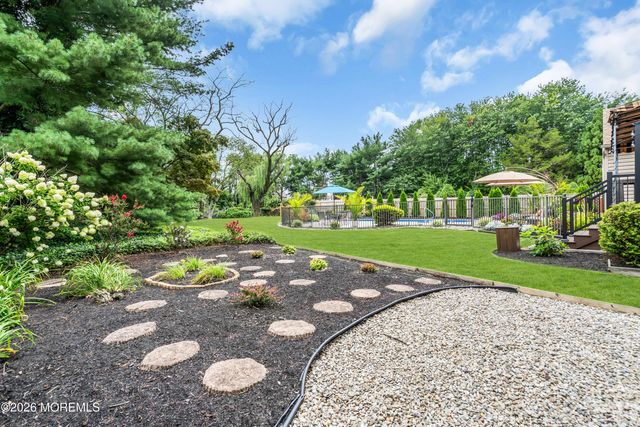 615 Dave Marion Road, Toms River, NJ 08753