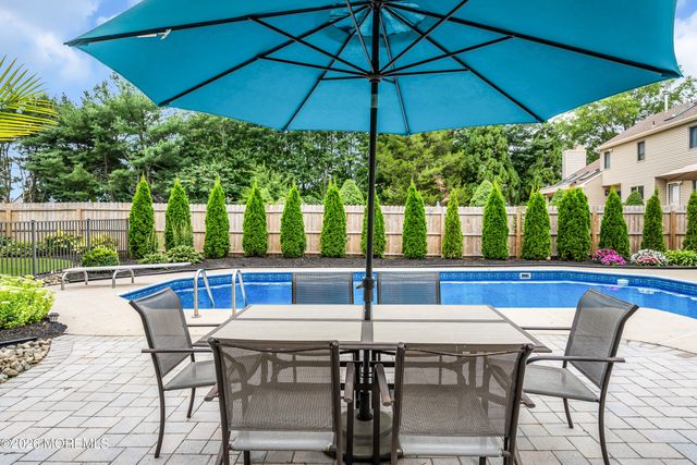 615 Dave Marion Road, Toms River, NJ 08753